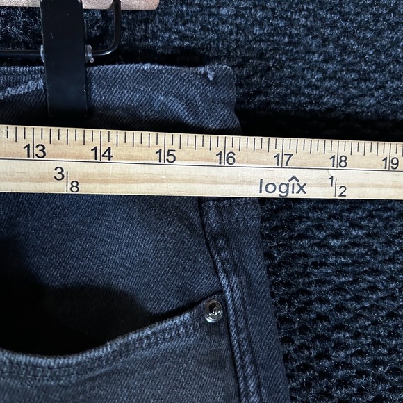 Good American Good Curve Crop Jeans Black High Rise Raw Hem Size 14 - Picture 4 of 8